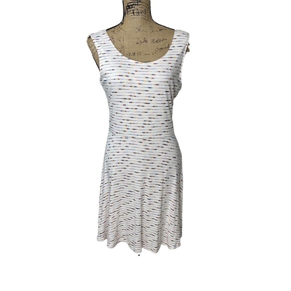 Doe & Rae White Striped Sleeveless Dress Size Medium Strappy Back - Picture 1 of 12